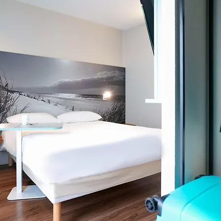 Ibis Styles Hotel 3*